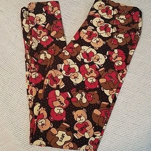 Lularoe OS Leggings Valentine's Day Teddy Bears